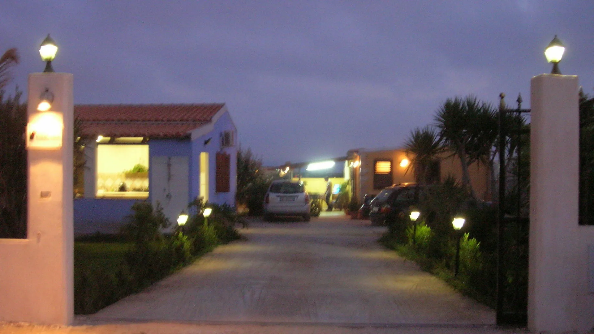 B&B Villa Francesco Casuzze 3*,